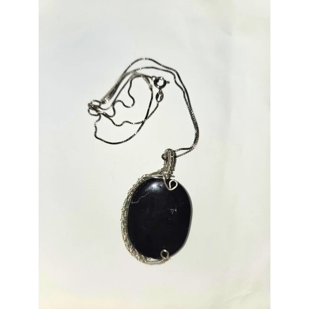 Wire Wrapped Black Oval Stone Pendant Necklace Silver Tone Chain Handmade Style